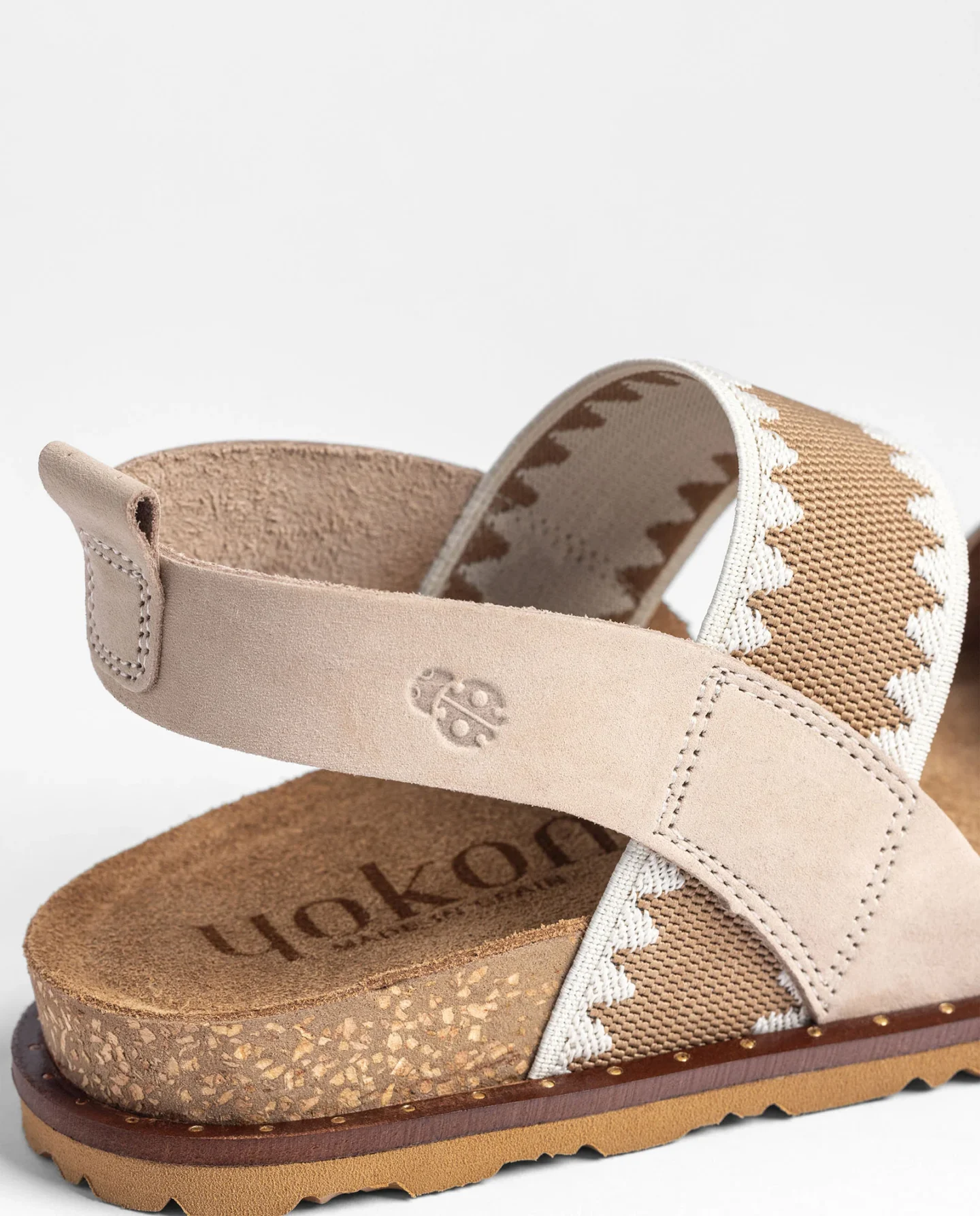 Sandalia_plana_BOLUS-255_beige_40159