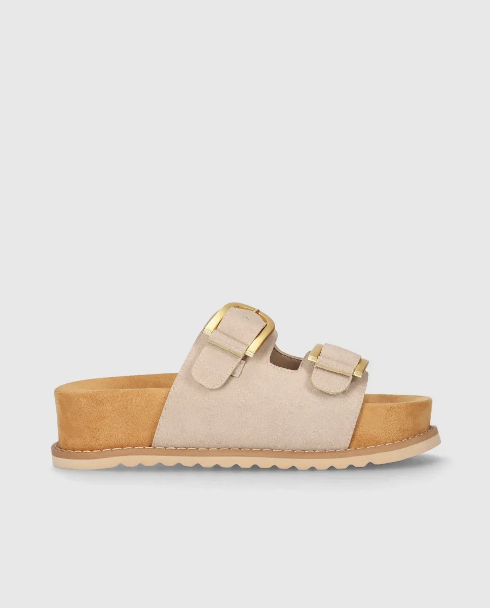 unnamed_5cc1a000-7fa3-43a3-8418-5b1309ebd9d6_2048x2048